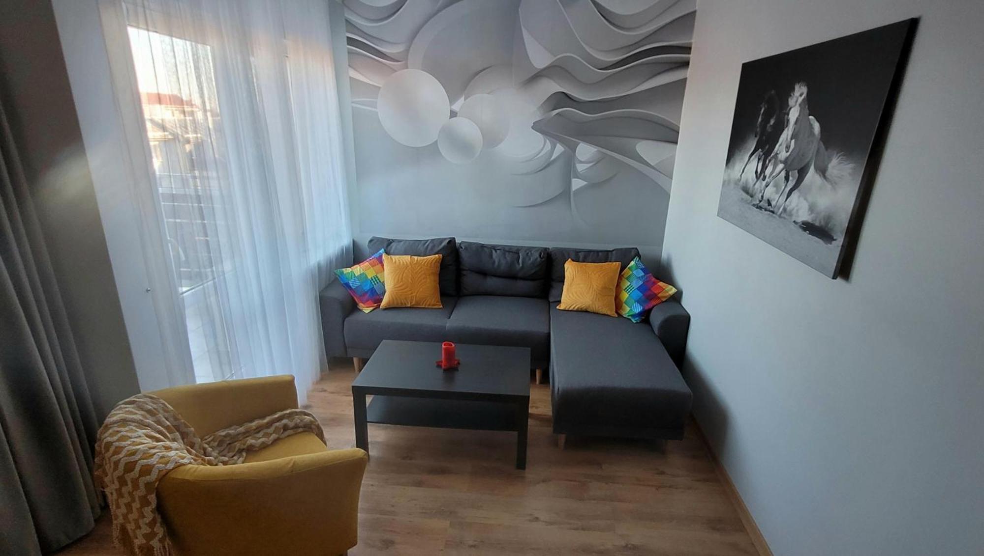 Z Balkonem Apartment